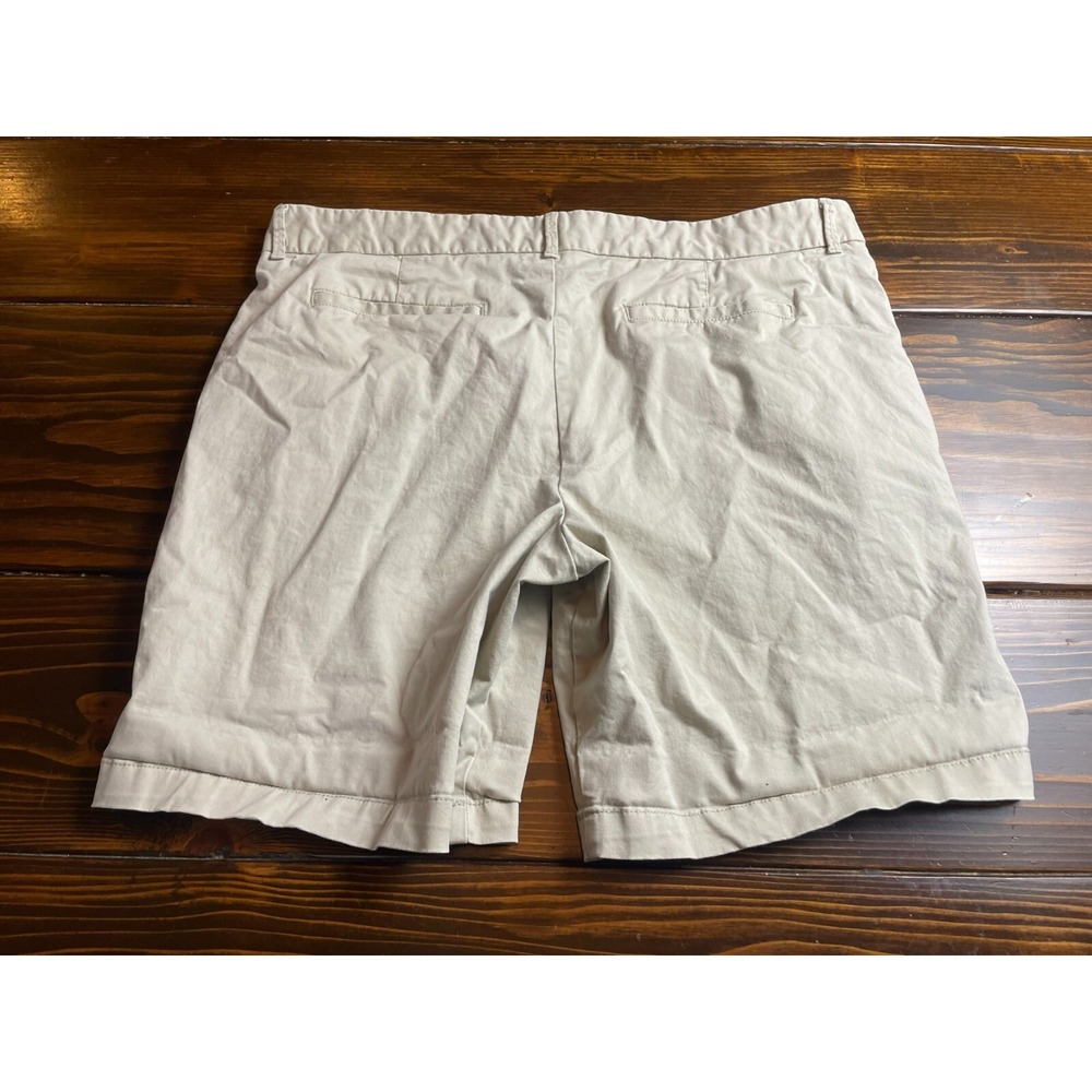 Stylus Shorts, Women's Size 16, Tan, Boyfriend Bermuda, Flat Front - Picture 2 of 10